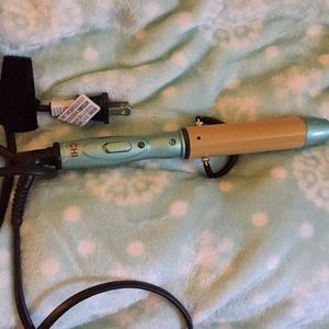 CHI hot iron